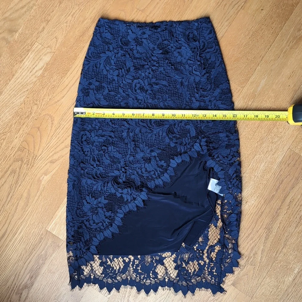 For Love and Lemons Maui Waui Lace Skirt Navy, XS - Picture 3 of 9